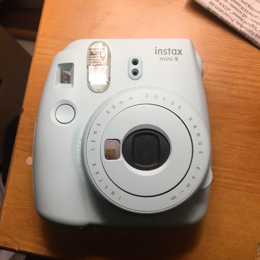 Baby blue Instax Mini 9